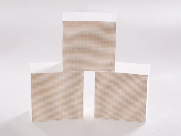 66e39ee3ee22f.jpg 蜂窩沸石分子篩.jpg